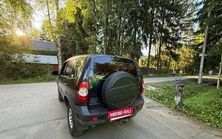 Chevrolet Niva I рестайлинг, 2010 год, 510 000 рублей, 10 фотография