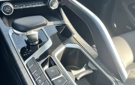 Geely Tugella FY11, 2024 год, 2 800 000 рублей, 13 фотография