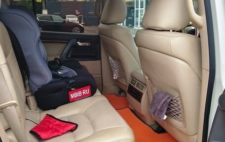 Toyota Land Cruiser 200, 2013 год, 4 000 000 рублей, 3 фотография