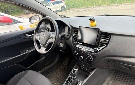 Hyundai Solaris II рестайлинг, 2020 год, 1 250 000 рублей, 4 фотография