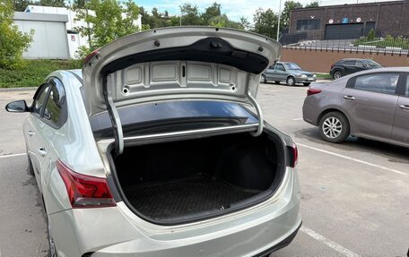 Hyundai Solaris II рестайлинг, 2020 год, 1 250 000 рублей, 18 фотография