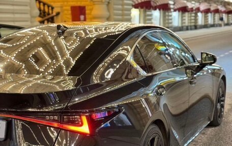Lexus IS III, 2021 год, 3 950 000 рублей, 4 фотография
