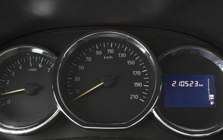 Renault Duster I рестайлинг, 2017 год, 1 090 000 рублей, 11 фотография