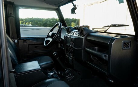 Land Rover Defender I, 2011 год, 2 969 000 рублей, 6 фотография