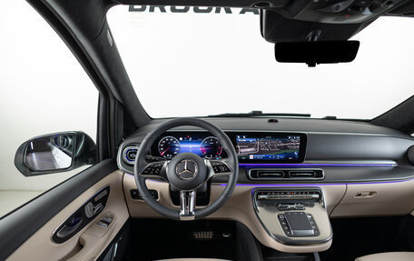 Mercedes-Benz V-Класс, 2026 год, 14 290 000 рублей, 13 фотография