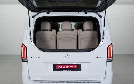 Mercedes-Benz V-Класс, 2026 год, 14 290 000 рублей, 37 фотография