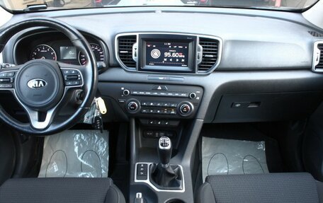 KIA Sportage IV рестайлинг, 2018 год, 1 855 000 рублей, 19 фотография