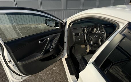 Hyundai Elantra V, 2015 год, 1 200 000 рублей, 12 фотография