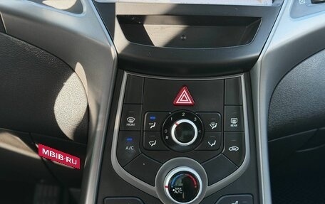 Hyundai Elantra V, 2015 год, 1 200 000 рублей, 17 фотография