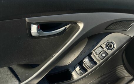 Hyundai Elantra V, 2015 год, 1 200 000 рублей, 22 фотография