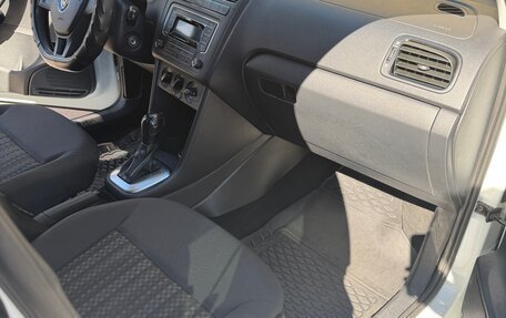 Volkswagen Polo VI (EU Market), 2018 год, 1 200 000 рублей, 14 фотография