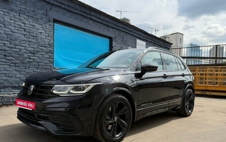 Volkswagen Tiguan II, 2021 год, 3 700 000 рублей, 4 фотография