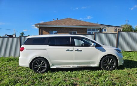 KIA Carnival III, 2019 год, 3 099 000 рублей, 2 фотография
