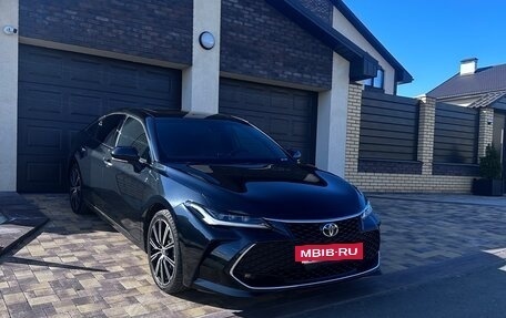Toyota Avalon, 2022 год, 3 900 000 рублей, 7 фотография