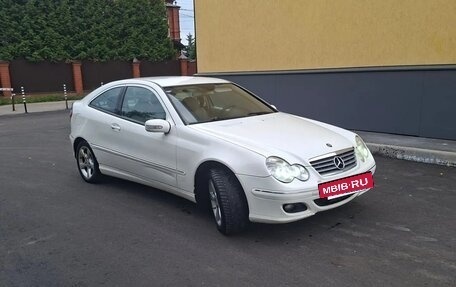 Mercedes-Benz C-Класс, 2006 год, 560 000 рублей, 2 фотография