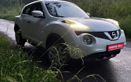 Nissan Juke II, 2014 год, 1 050 000 рублей, 2 фотография