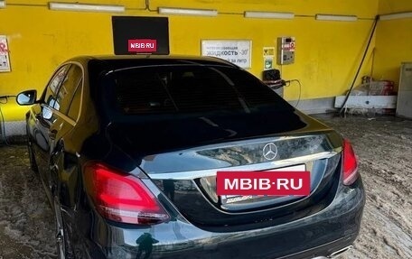 Mercedes-Benz C-Класс, 2019 год, 2 350 000 рублей, 3 фотография