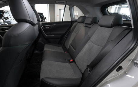 Toyota RAV4, 2025 год, 4 650 000 рублей, 13 фотография