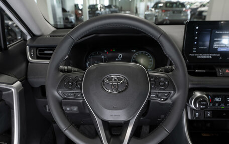 Toyota RAV4, 2025 год, 4 650 000 рублей, 11 фотография