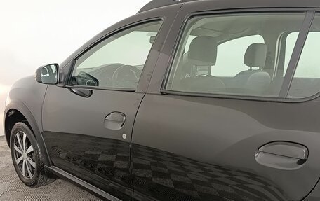 Renault Sandero II рестайлинг, 2015 год, 950 000 рублей, 19 фотография