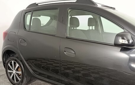 Renault Sandero II рестайлинг, 2015 год, 950 000 рублей, 22 фотография