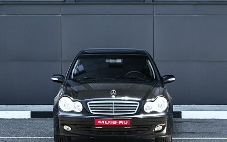 Mercedes-Benz C-Класс, 2006 год, 659 000 рублей, 3 фотография