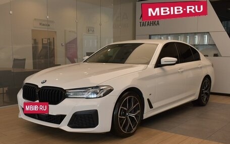 BMW 5 серия, 2020 год, 5 390 000 рублей, 1 фотография