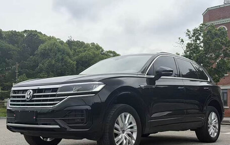 Volkswagen Touareg III, 2022 год, 4 685 007 рублей, 1 фотография
