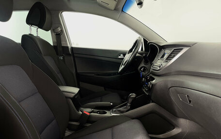 Hyundai Tucson III, 2016 год, 1 990 000 рублей, 21 фотография
