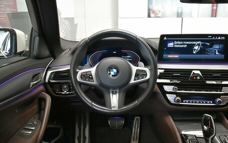 BMW 5 серия, 2020 год, 5 390 000 рублей, 8 фотография