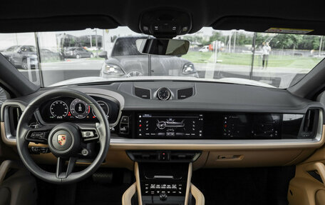 Porsche Cayenne III, 2025 год, 17 490 000 рублей, 16 фотография
