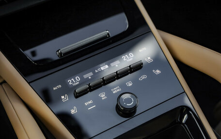 Porsche Cayenne III, 2025 год, 17 490 000 рублей, 23 фотография