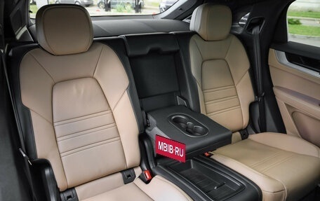 Porsche Cayenne III, 2025 год, 17 490 000 рублей, 33 фотография