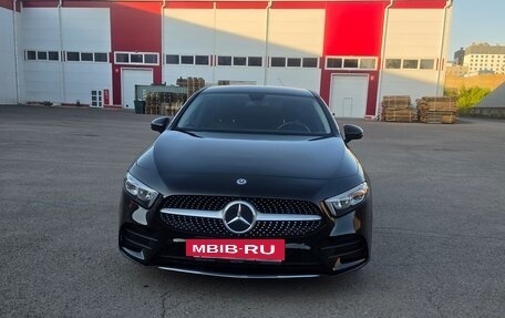 Mercedes-Benz A-Класс, 2019 год, 2 400 000 рублей, 7 фотография