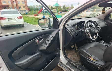 Hyundai ix35 I рестайлинг, 2011 год, 900 000 рублей, 7 фотография