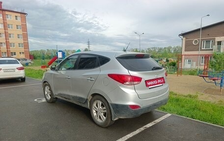 Hyundai ix35 I рестайлинг, 2011 год, 900 000 рублей, 3 фотография