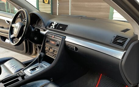 Audi A4, 2005 год, 750 000 рублей, 28 фотография