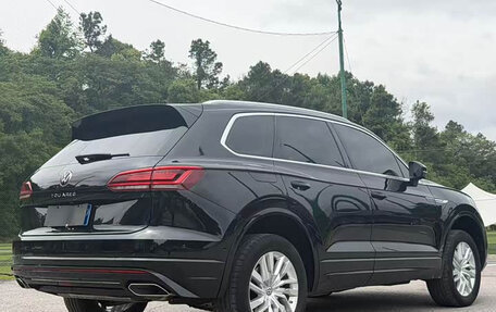 Volkswagen Touareg III, 2022 год, 4 685 007 рублей, 6 фотография