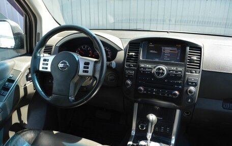 Nissan Pathfinder, 2010 год, 1 349 888 рублей, 12 фотография