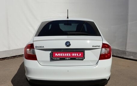 Skoda Rapid I, 2014 год, 1 029 000 рублей, 5 фотография