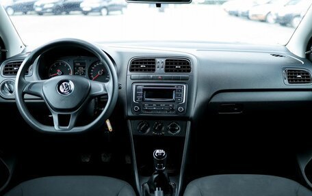 Volkswagen Polo VI (EU Market), 2018 год, 1 139 000 рублей, 8 фотография