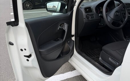 Volkswagen Polo VI (EU Market), 2019 год, 1 350 000 рублей, 7 фотография
