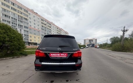Mercedes-Benz GL-Класс, 2013 год, 3 000 000 рублей, 4 фотография