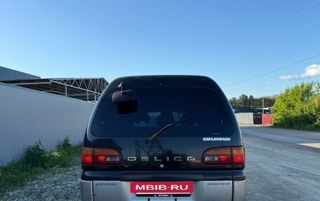 Mitsubishi Delica III, 1987 год, 650 000 рублей, 3 фотография
