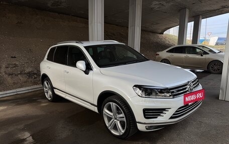 Volkswagen Touareg III, 2015 год, 4 590 000 рублей, 10 фотография
