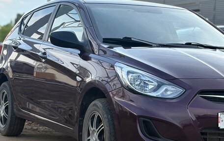 Hyundai Solaris II рестайлинг, 2011 год, 533 000 рублей, 4 фотография