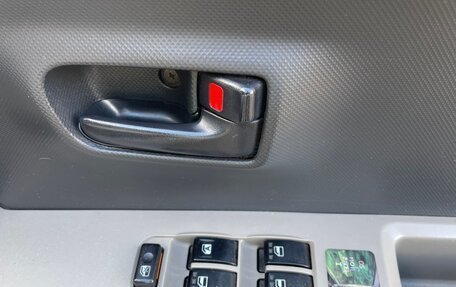 Toyota Passo III, 2004 год, 460 000 рублей, 5 фотография