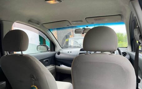Toyota Passo III, 2004 год, 460 000 рублей, 8 фотография