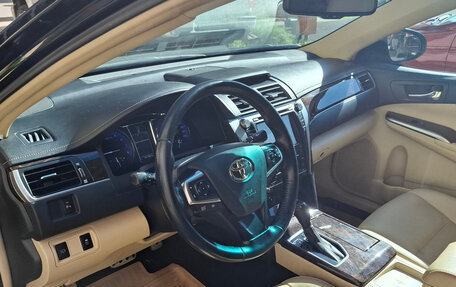 Toyota Camry, 2016 год, 2 390 000 рублей, 18 фотография
