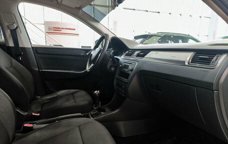 Skoda Rapid I, 2014 год, 799 000 рублей, 15 фотография